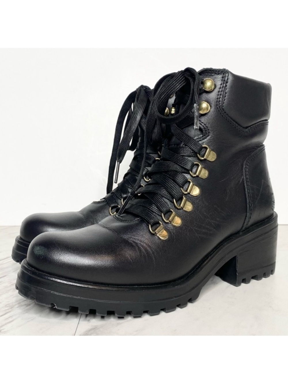 Steve Madden Gael Lace Up Lug Sole Black Leather Boot 6M